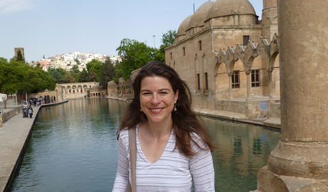 Dr. Jaclyn Maxwell at Blue Mosque in Istanbul