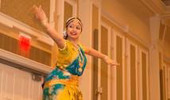A dancer at the annual Indo-American Friendship Day Dinner at Ohio University.