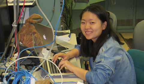 Ting Zhu working on the online analysis of the data