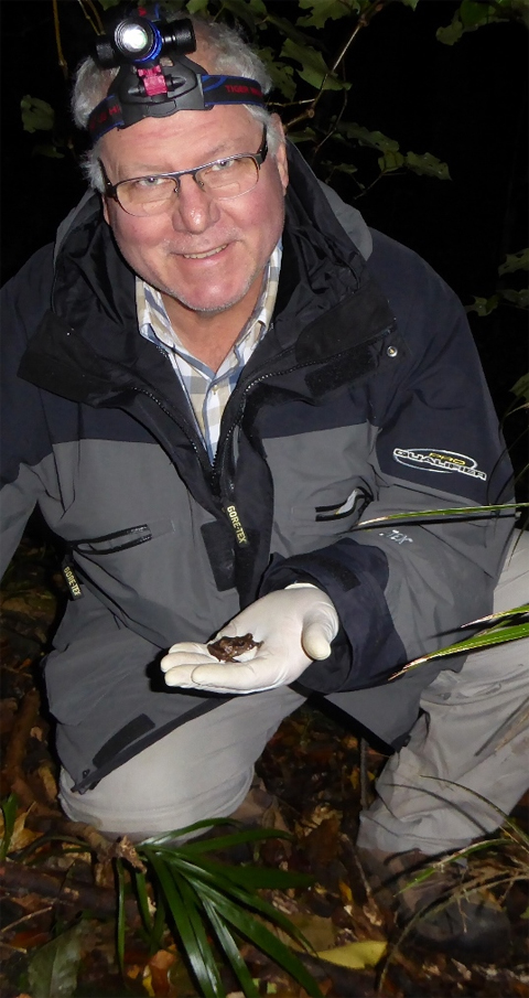 Dr. Stephen Reilly, holding frog