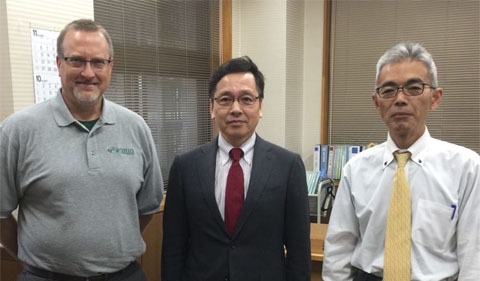 Dr. Chris Thompson meets with Iwate Prefectural University (IPU) President Ishido and IPU Special Projects Chief Sekiya to discuss the Tsunami Volunteer Project.