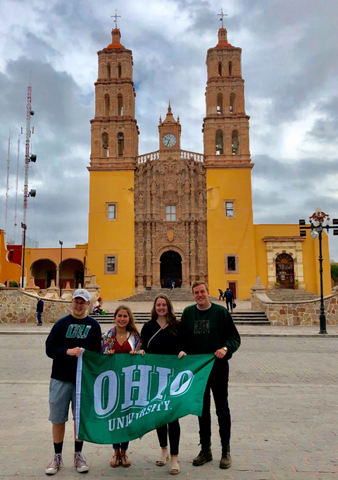 OHIO Experiential-learning students and Father Miguel Hidalgo y Costilla’s church in the town of Dolores Hidalgo, Guanajuato.