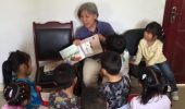 Alumna Ruth Yenling Ting working with children affected by earthquakes.